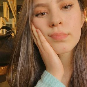 Meet your Posher, Melanie